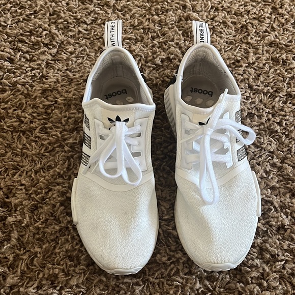 🖤✨ADIDAS NMD SNEAKERS✨🖤 - Picture 2 of 11